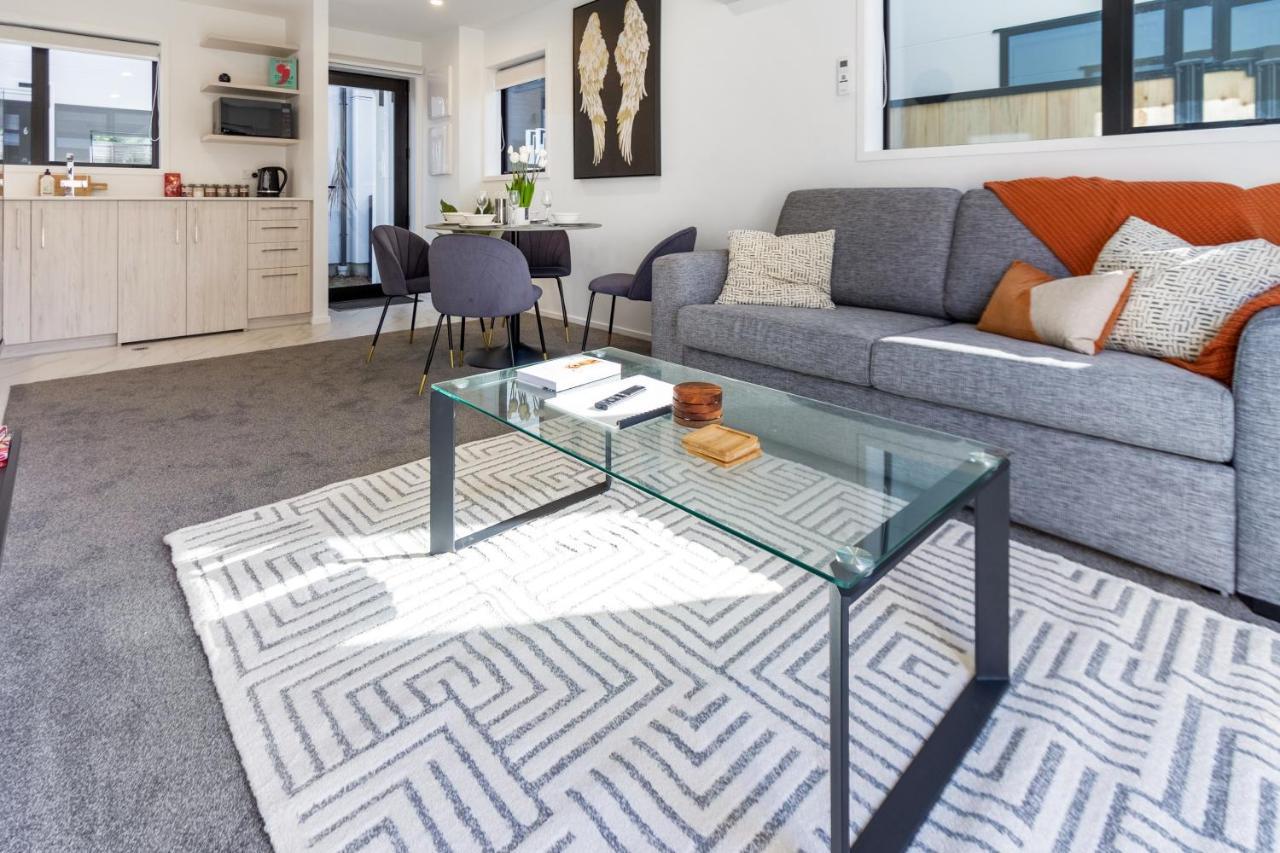 Central City Awaits 2 Bed 2 Bath With Carpark Christchurch Exterior foto