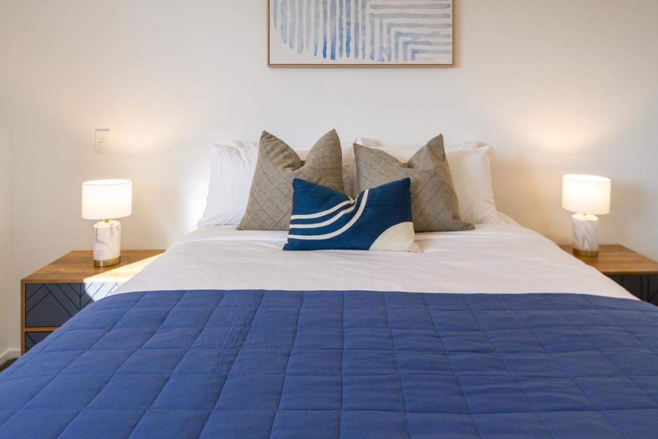 Central City Awaits 2 Bed 2 Bath With Carpark Christchurch Exterior foto