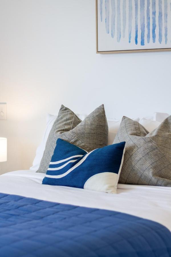 Central City Awaits 2 Bed 2 Bath With Carpark Christchurch Exterior foto