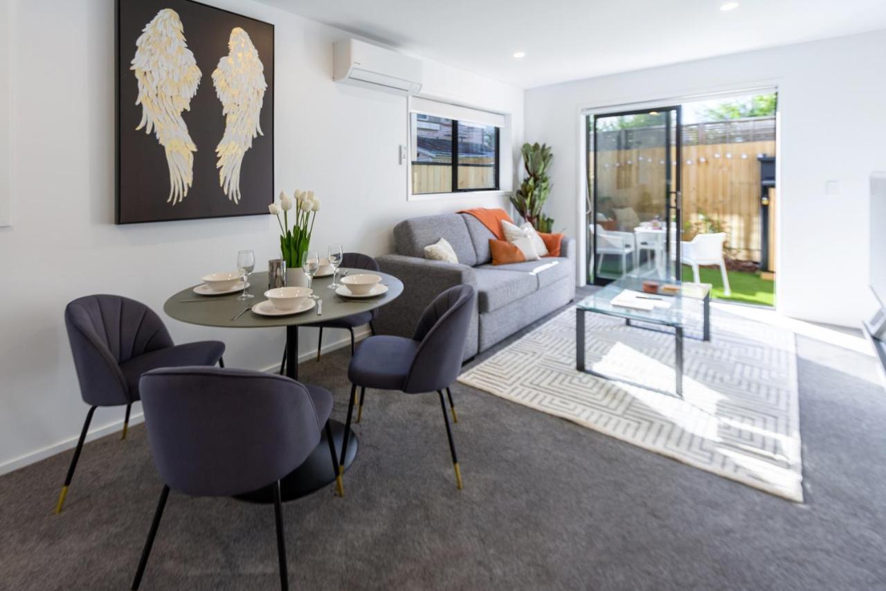 Central City Awaits 2 Bed 2 Bath With Carpark Christchurch Exterior foto
